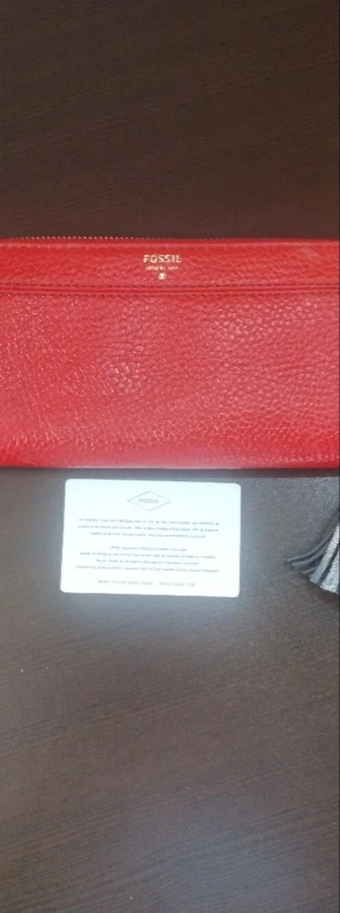 Fossil 1954 Red Grained Leather Clutch Wallet With Tassels